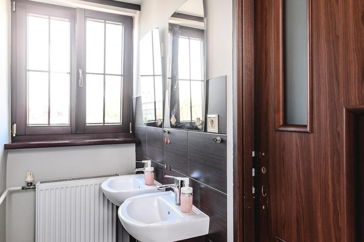 Moho E Hostel Wrocław Kültér fotó